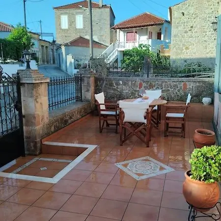 Holiday home Traditional House At Vasilika, Lesvos Vasilika (Lesbos)